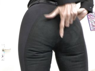 Pamper My Riding Pants Ass and Masturbate at the Same Time