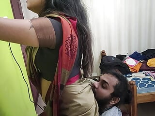 Vaishnavy ass lick in saree by Sharun Raj, Mallu couple hot saree ass romance, Hot girl ass kiss and rub by mallu boy, Romance