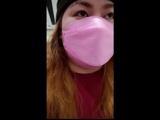 Public Blowjob sa isang sikat na mall